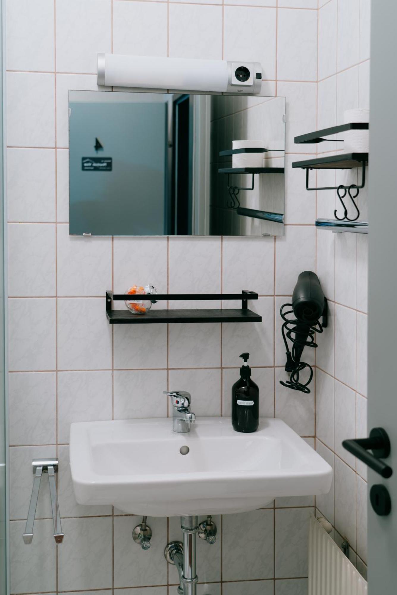 Mountain View Salzburg - Self Check-in - Apartment Grödig